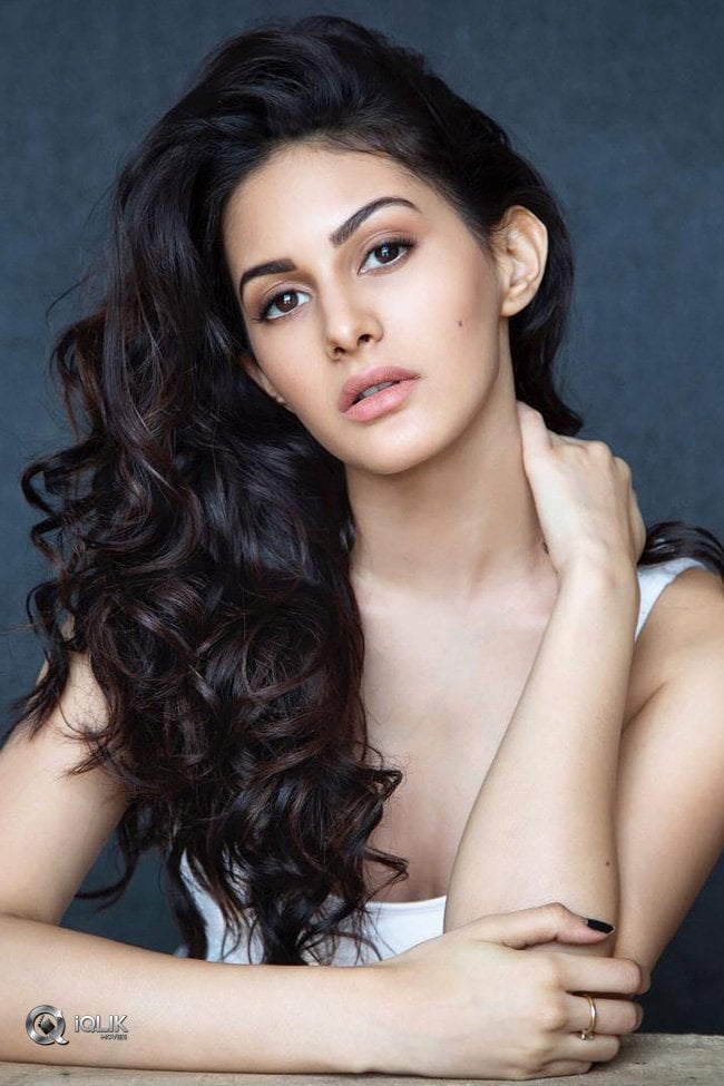 Amyra-Dastur